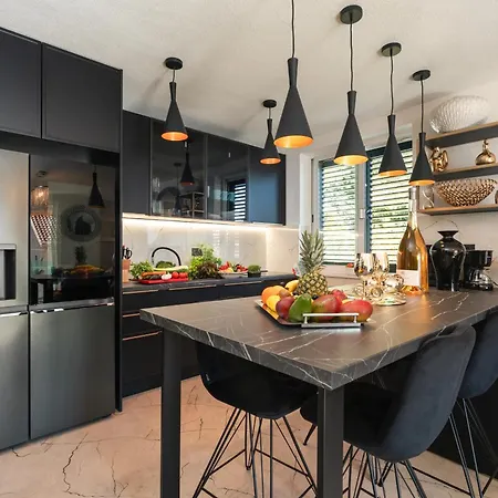 Superior La Boheme With Balcony And Sea View Apartment