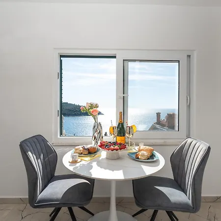Superior La Boheme With Balcony And Sea View *