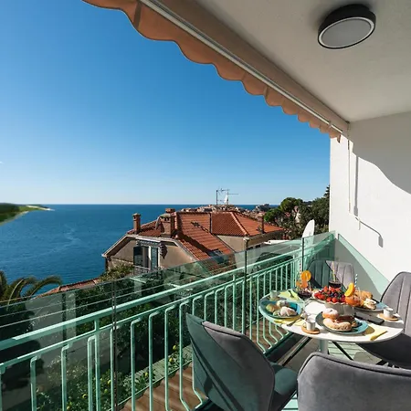 Superior La Boheme With Balcony And Sea View *